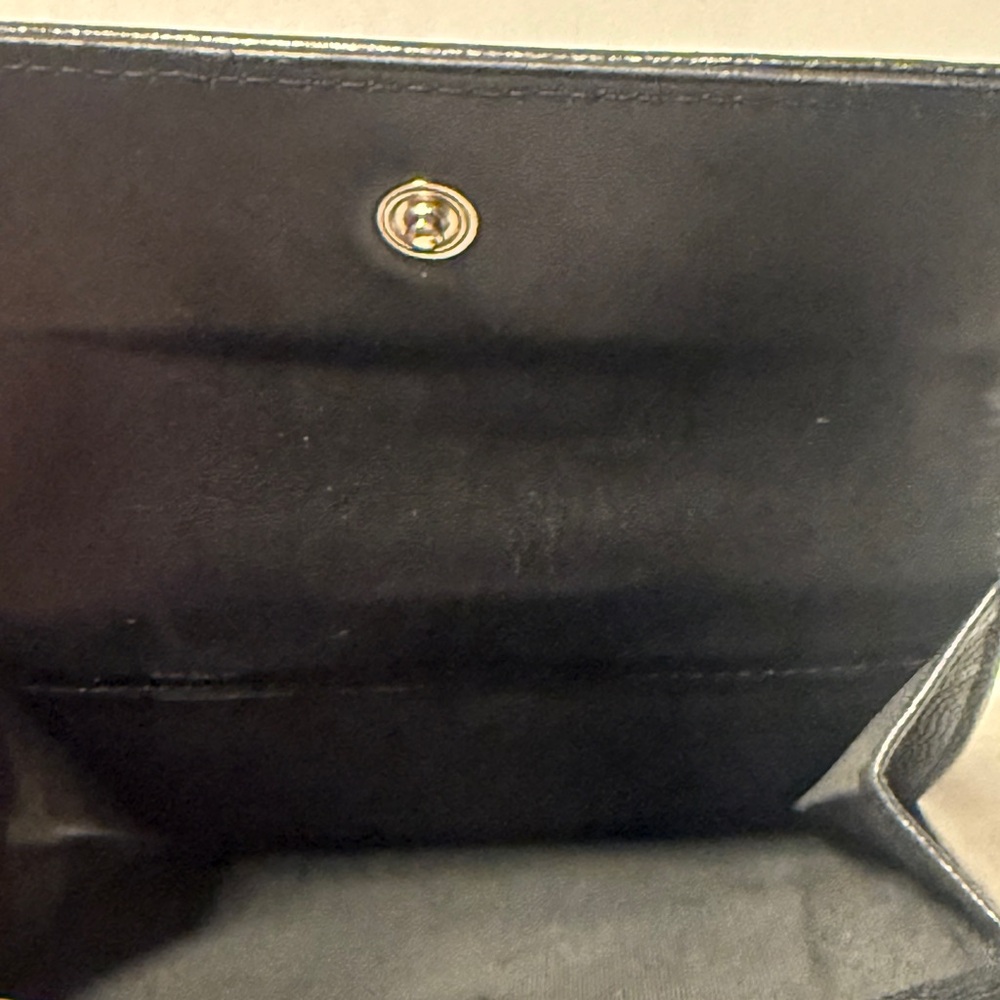 CHANEL BLACK CAVIAR LEATHER BIFOLD WALLET FLAP BUTTON CLOSURE COIN POCKET VGUC - Picture 4 of 8
